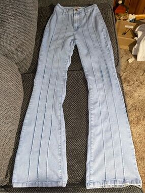 Light Wash Vertical-Seam Bareback Flare Jeans